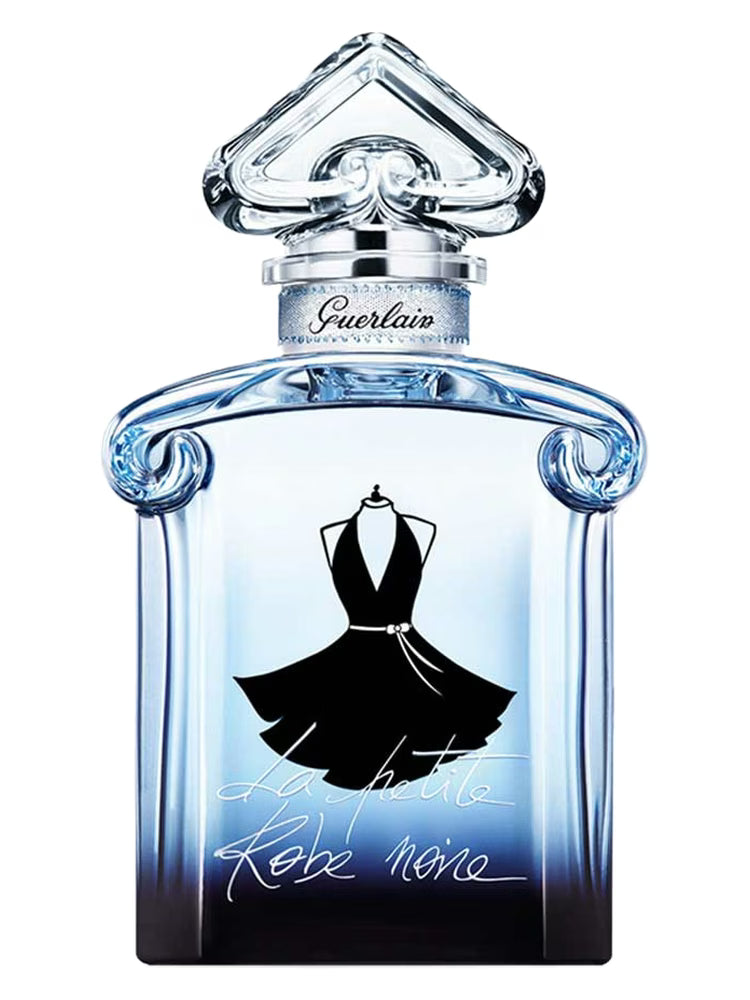 LA PETITE ROBE NOIR