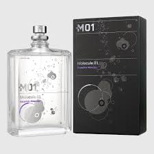 MOLECULE 01 / LUZI